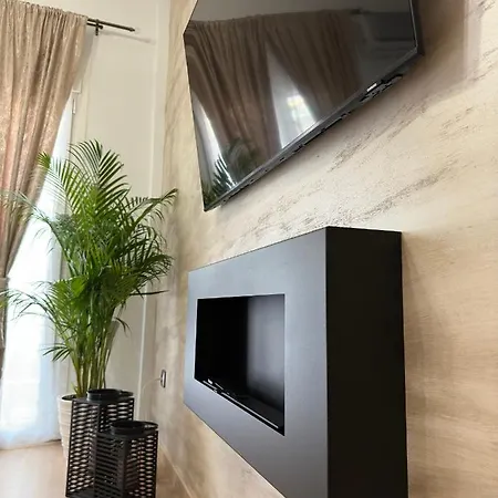 Апартаменти Thanos Luxurious *
